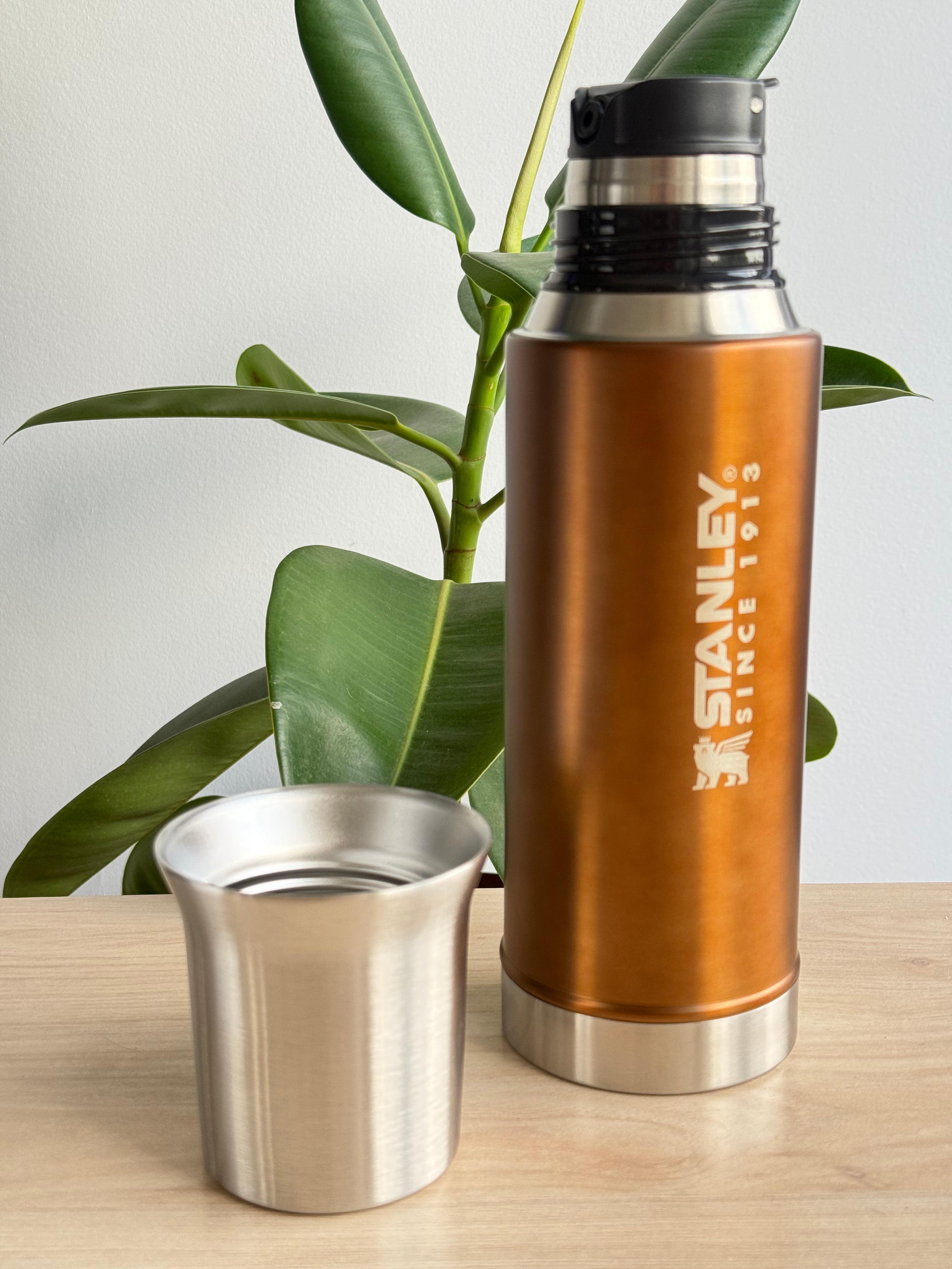 Termo réplica AAA Stanley Mate System 1L (T7)