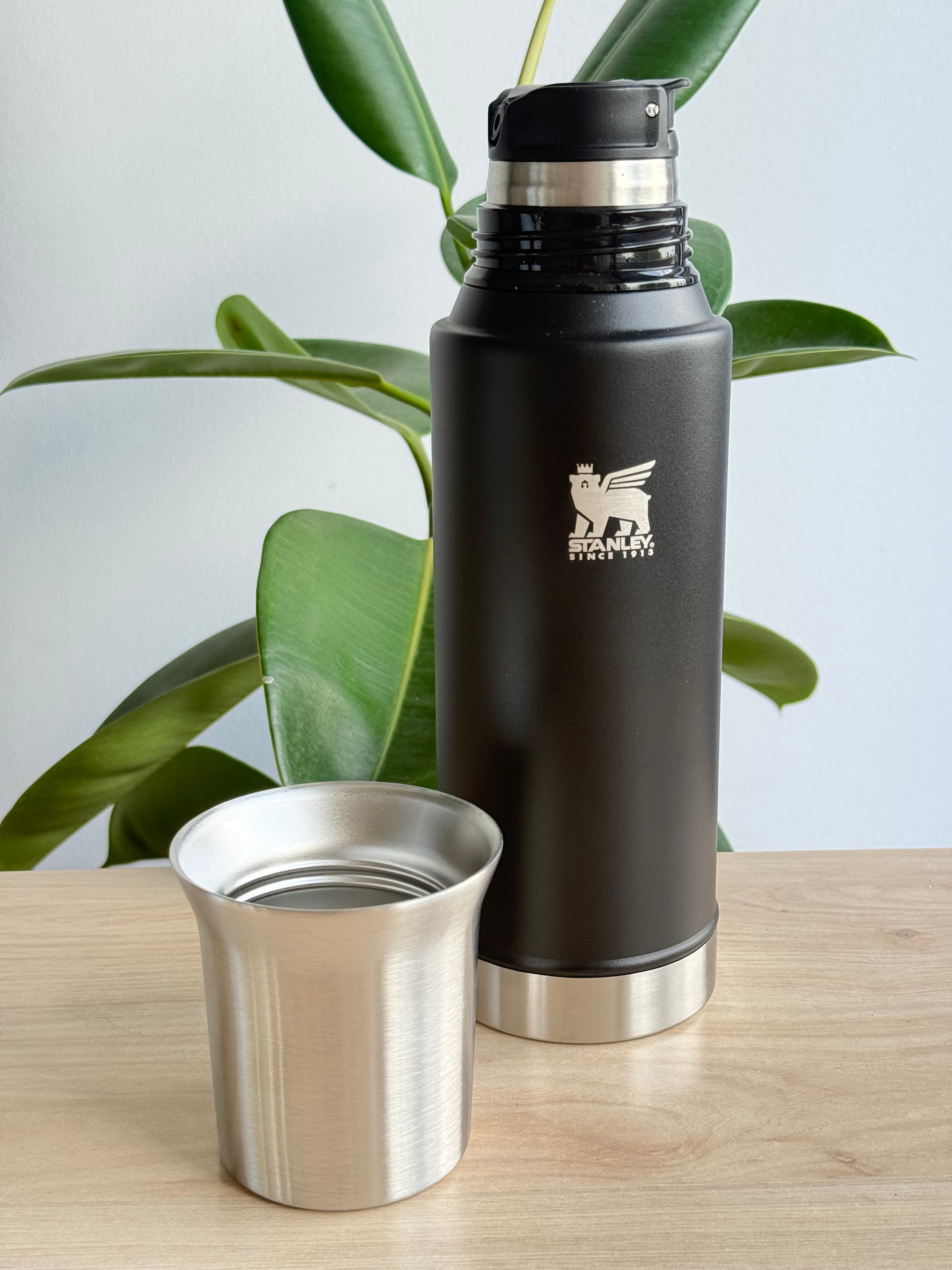 Termo réplica AAA Stanley Mate System 1L (T7)