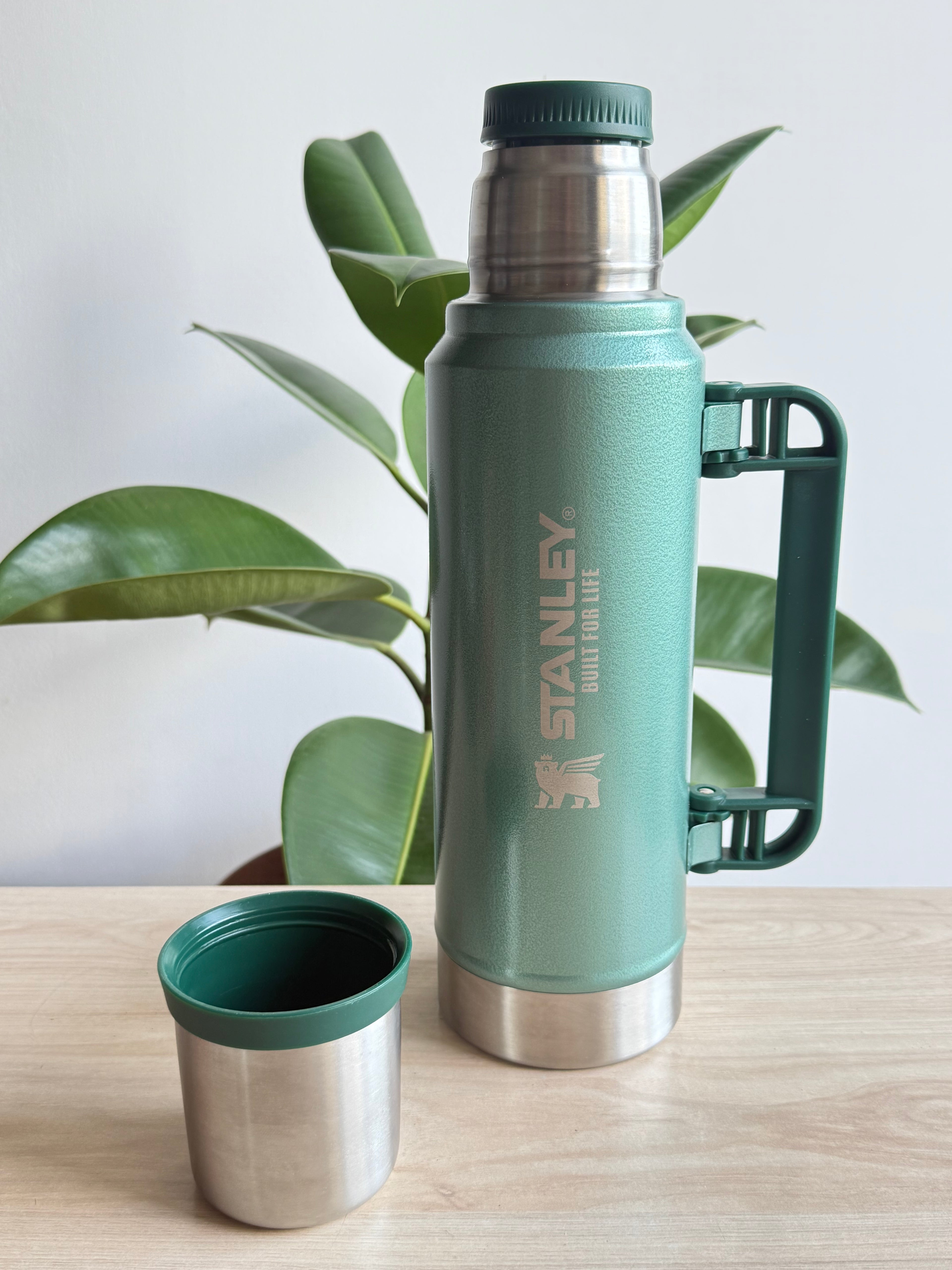 ermo Replica AAA verde Stanley 1L de acero inoxidable para yerba mate en guatemala 
