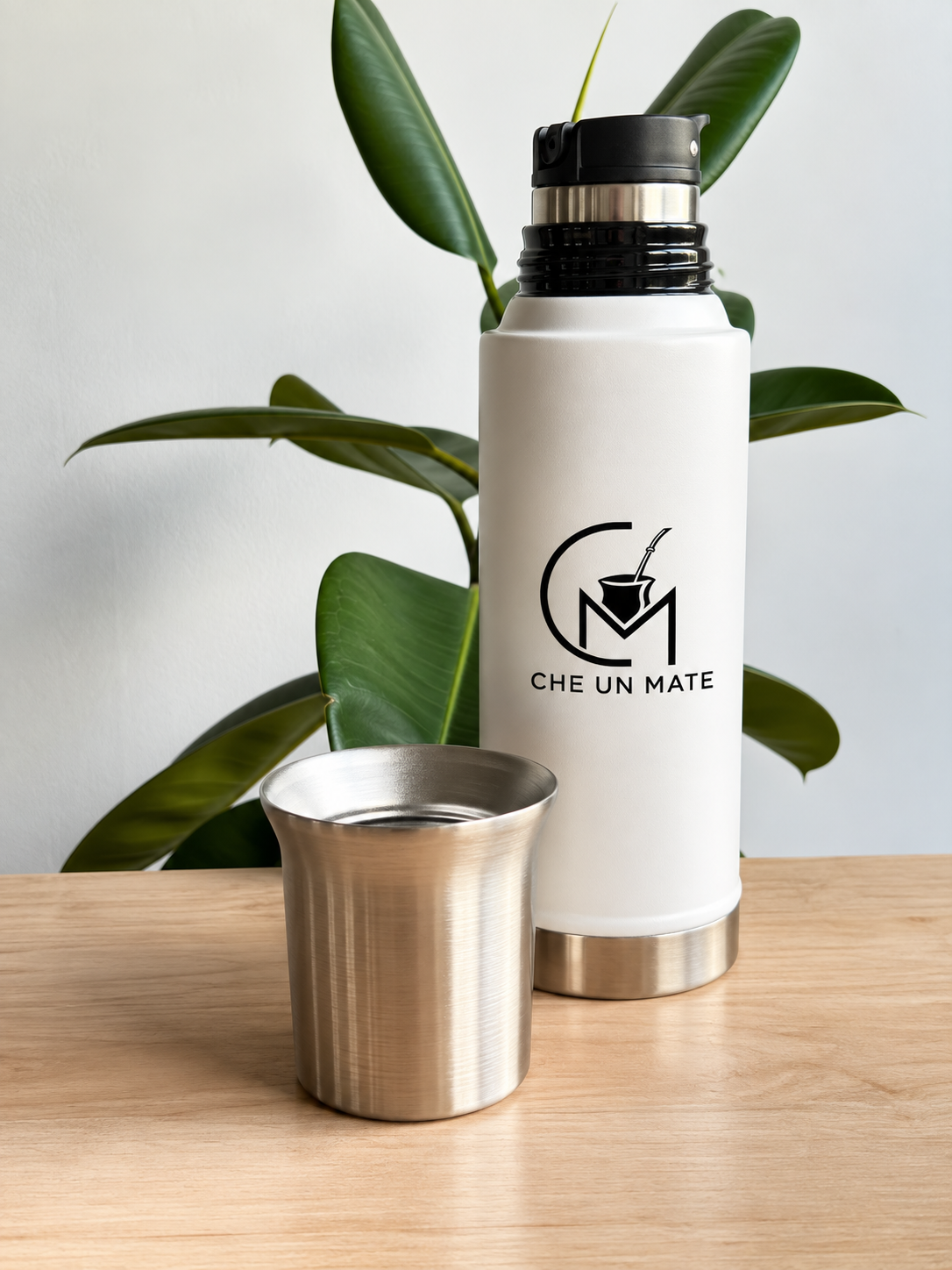 Termo Che Un Mate Signature blanco (la tapa es mate)